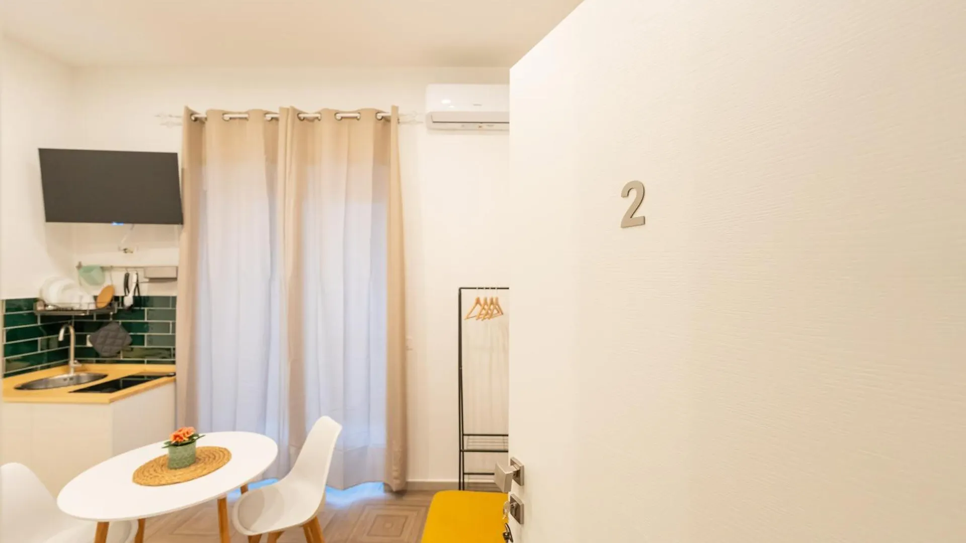 R&D Scassacocchi Apartments 15 نابولي
