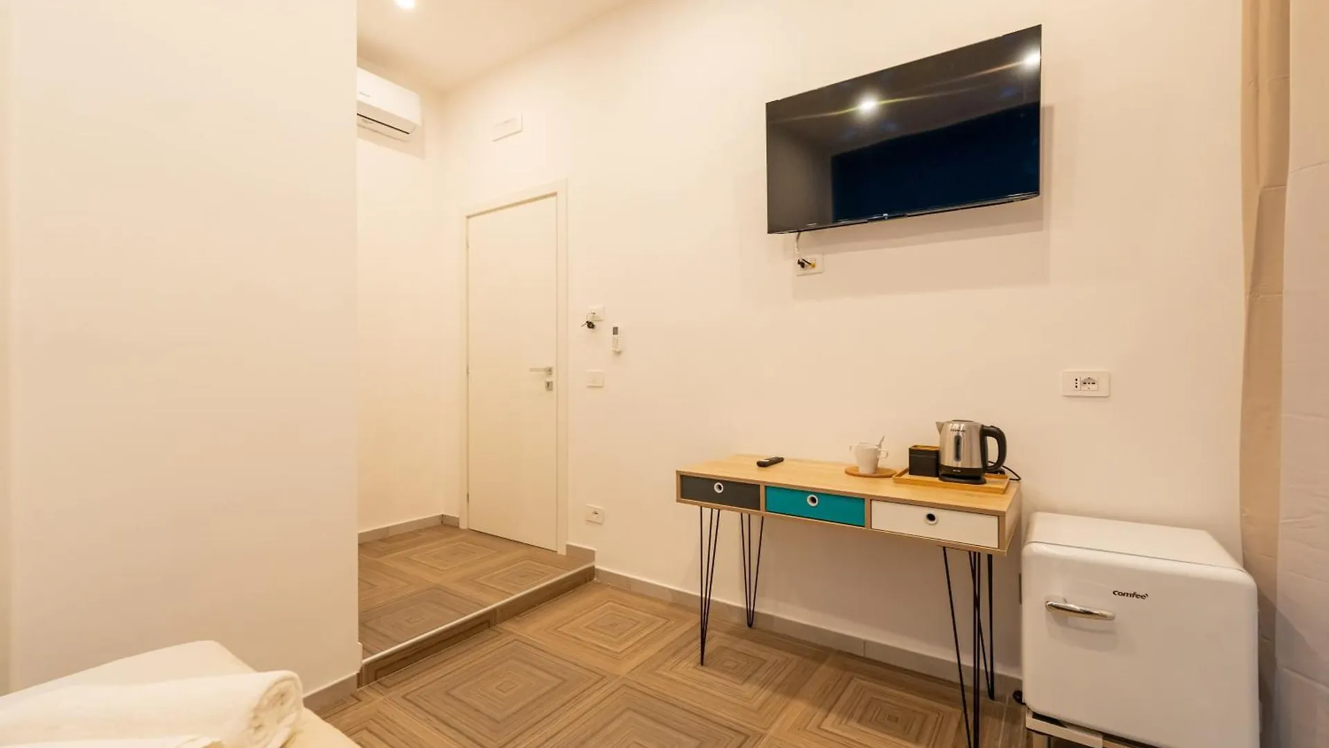 Guest house R&D Scassacocchi Apartments 15 Naples